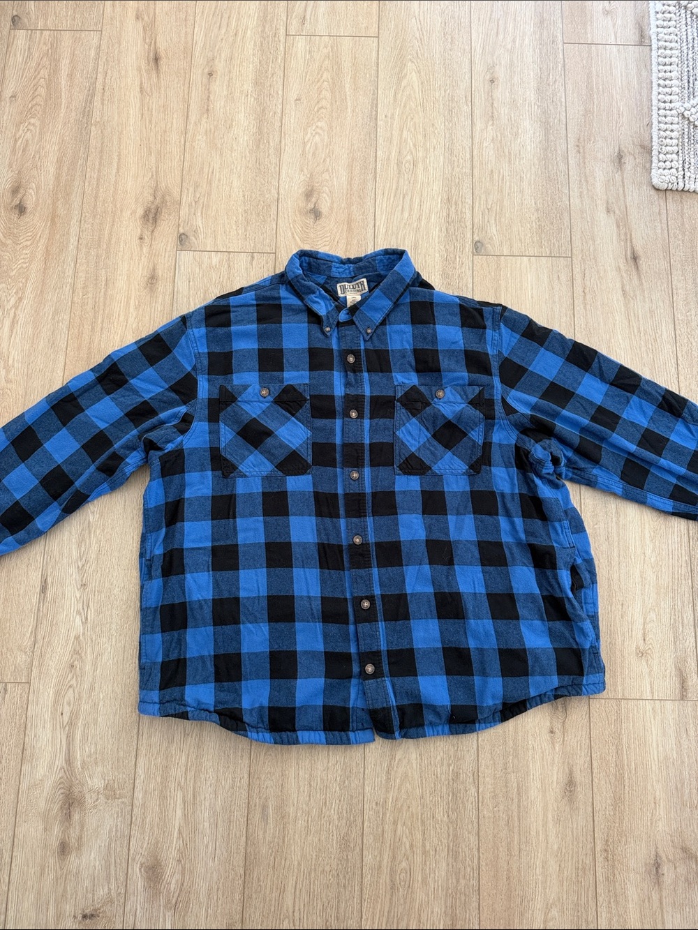 Duluth Trading Co Blue and Black Lined Plaid Shirt Jacket